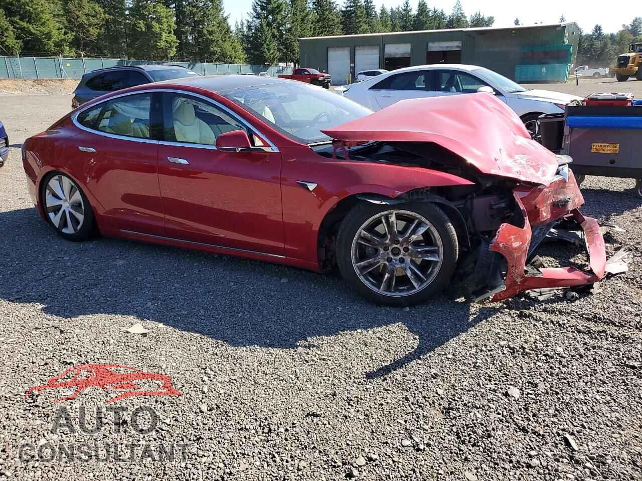 TESLA MODEL S 2020 - 5YJSA1E29LF381844