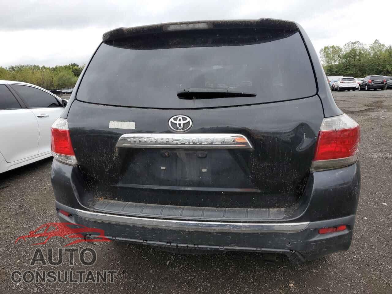 TOYOTA HIGHLANDER 2013 - 5TDZA3EH8DS031908