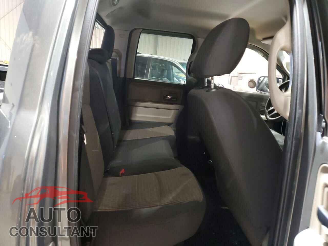 DODGE RAM 1500 2012 - 1C6RD7GP7CS136570
