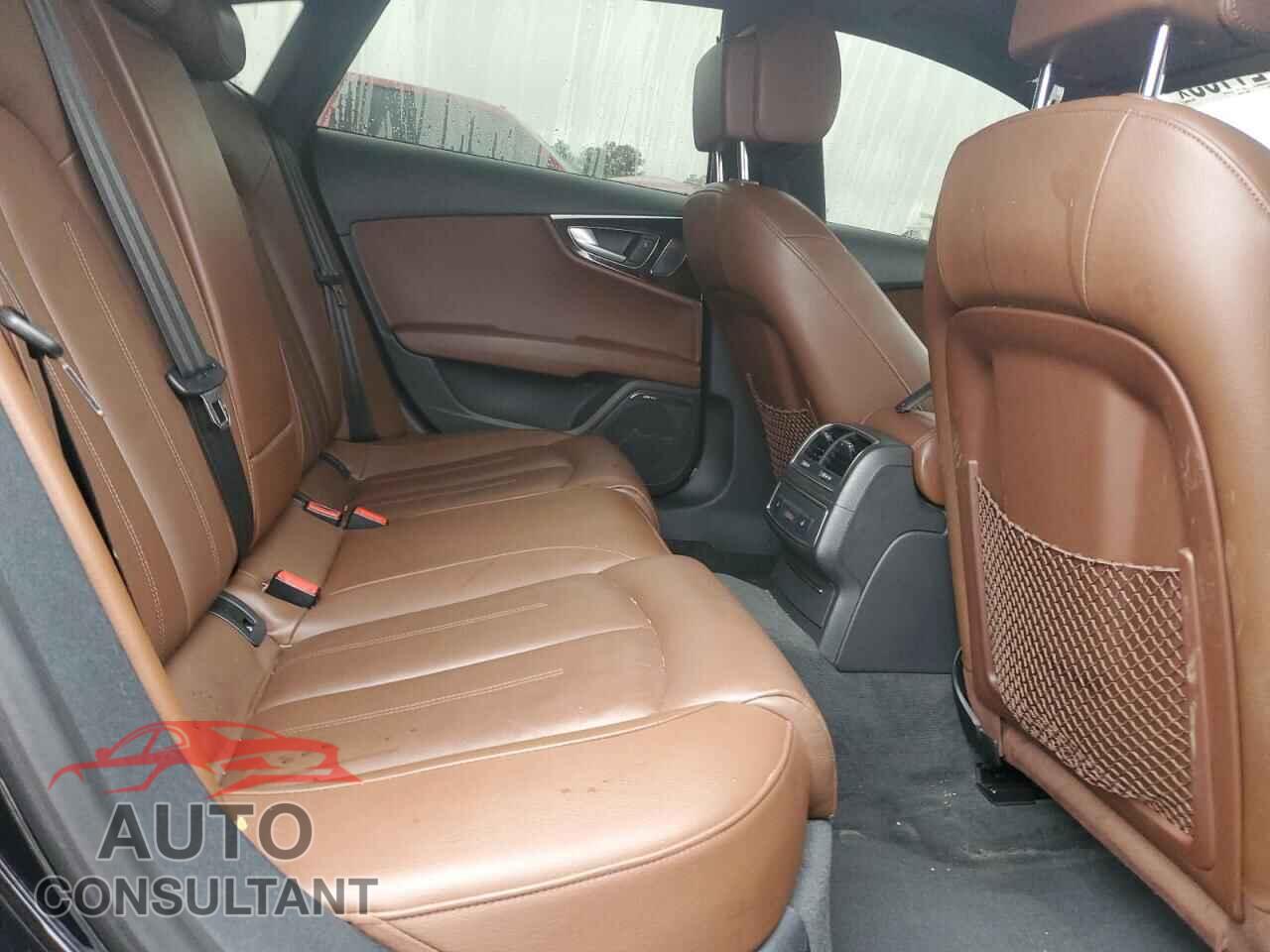 AUDI A7 2013 - WAUYGAFC8DN123492