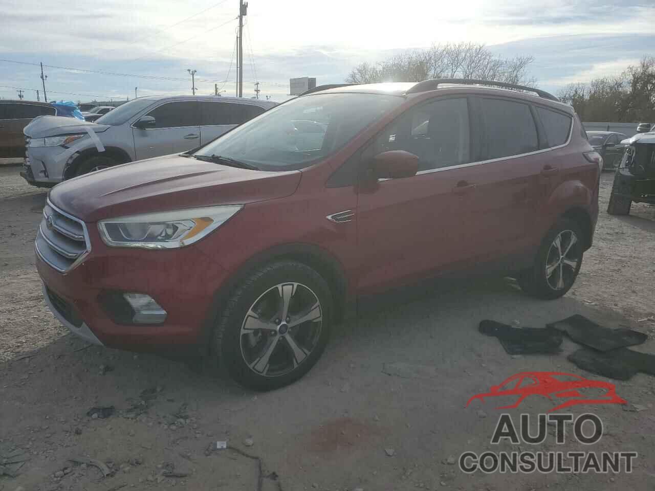 FORD ESCAPE 2017 - 1FMCU0G92HUB42727