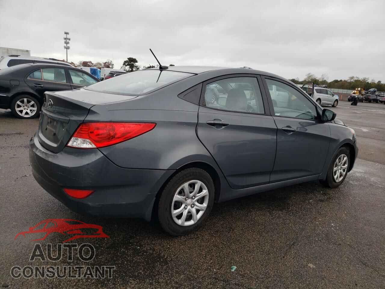HYUNDAI ACCENT 2013 - KMHCT4AEXDU428478