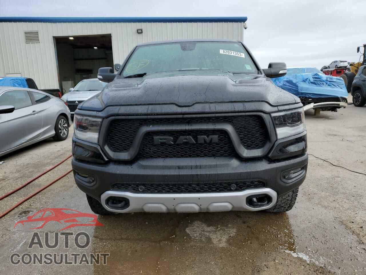 RAM 1500 2019 - 1C6SRFLT8KN823893