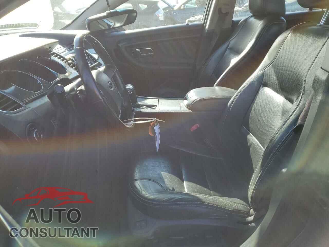 FORD TAURUS 2012 - 1FAHP2FW6CG102068