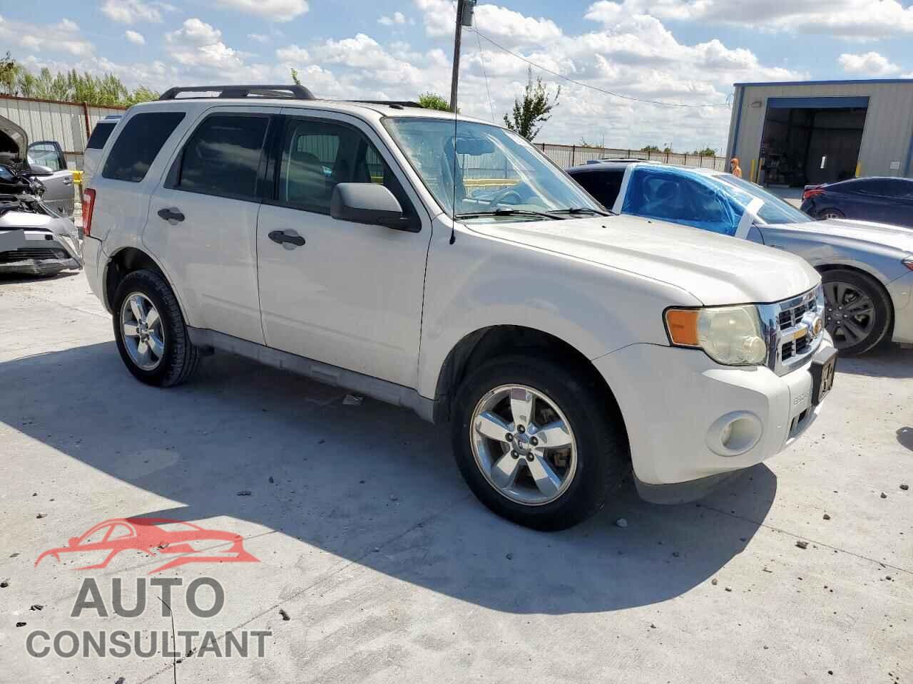 FORD ESCAPE 2010 - 1FMCU0DG2AKB22014