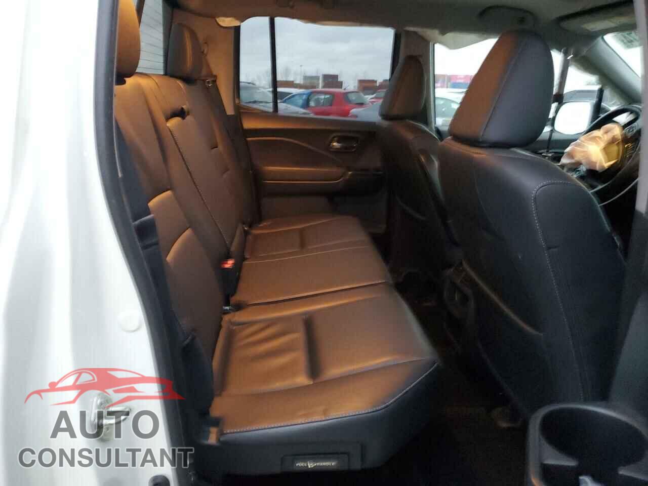 HONDA RIDGELINE 2019 - 5FPYK3F76KB015553