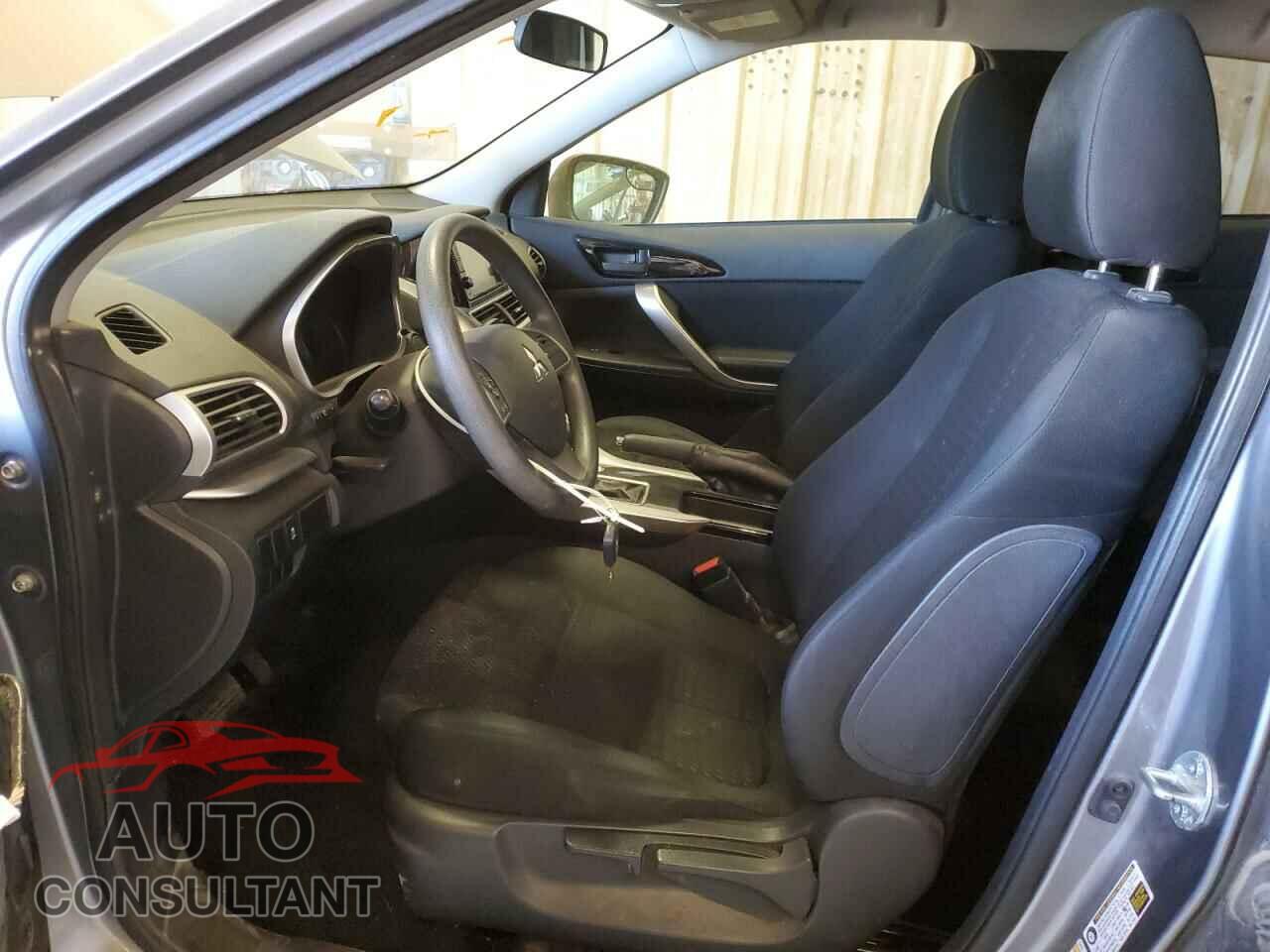 MITSUBISHI ECLIPSE 2018 - JA4AT3AA5JZ050579