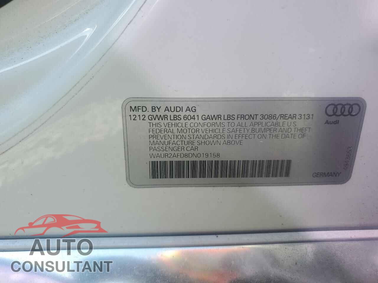 AUDI A8 2013 - WAUR2AFD8DN019158