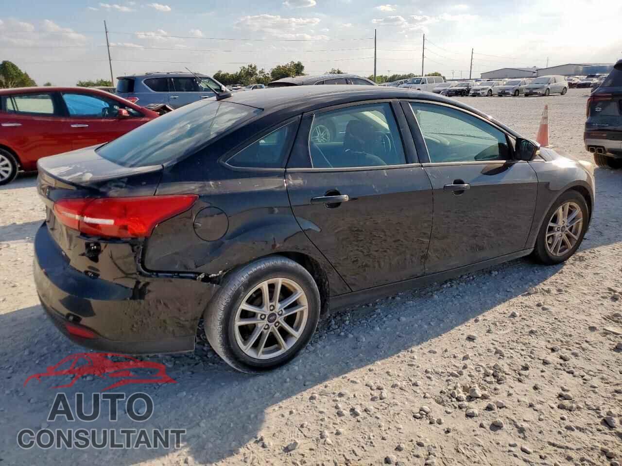 FORD FOCUS 2017 - 1FADP3F24HL244791