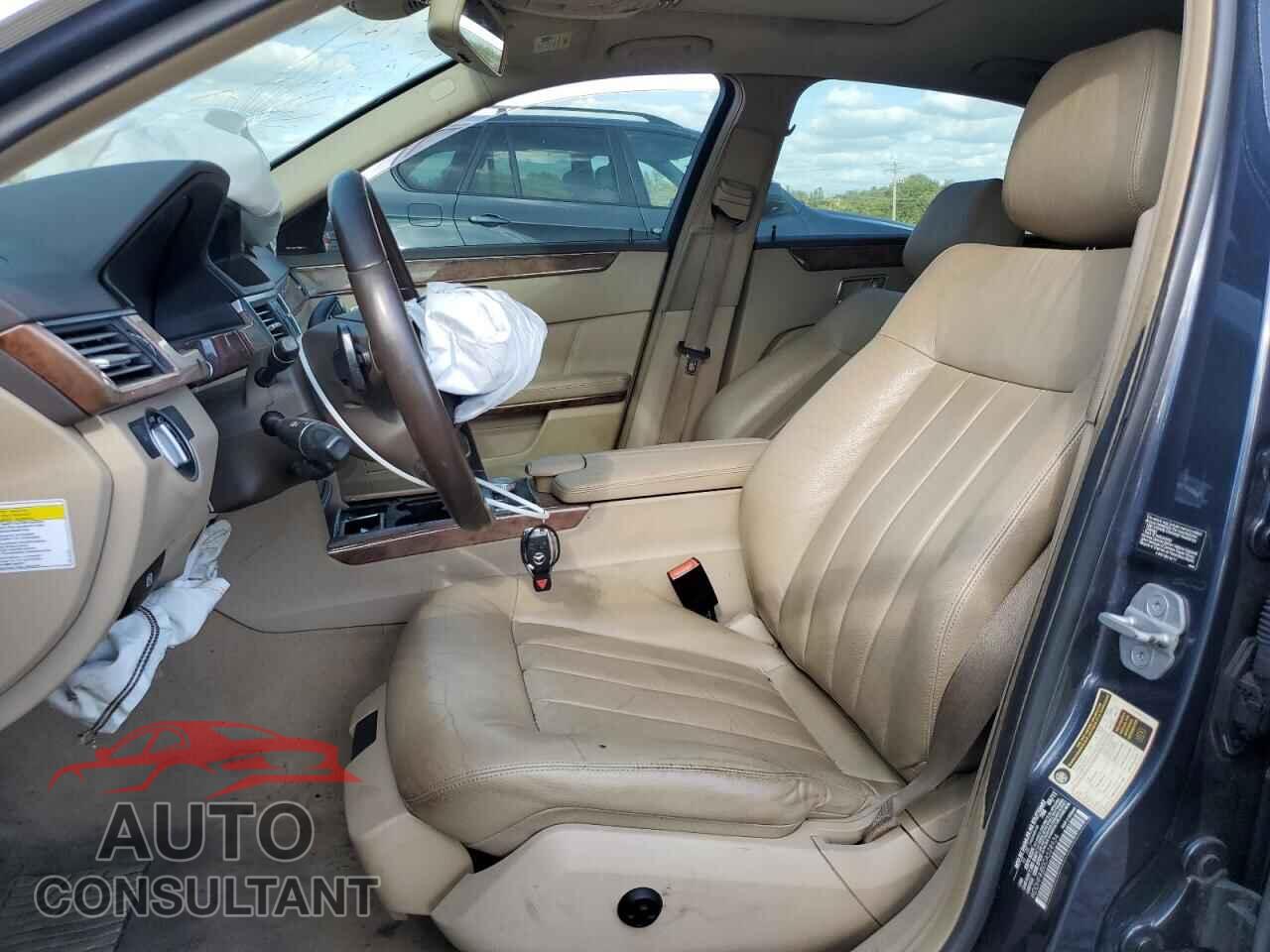 MERCEDES-BENZ E-CLASS 2012 - WDDHF8JB0CA528934