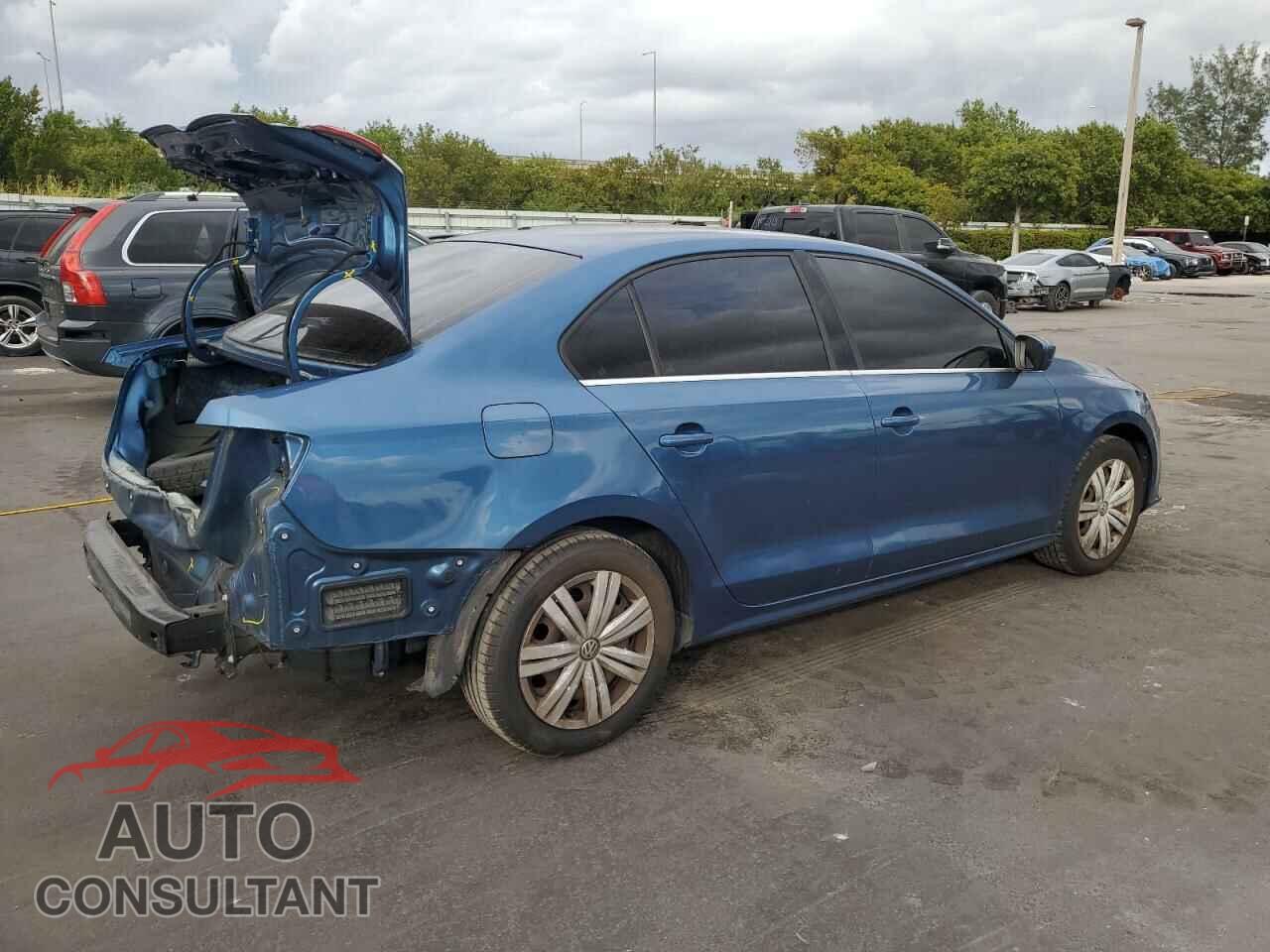 VOLKSWAGEN JETTA 2017 - 3VW2B7AJ3HM310135