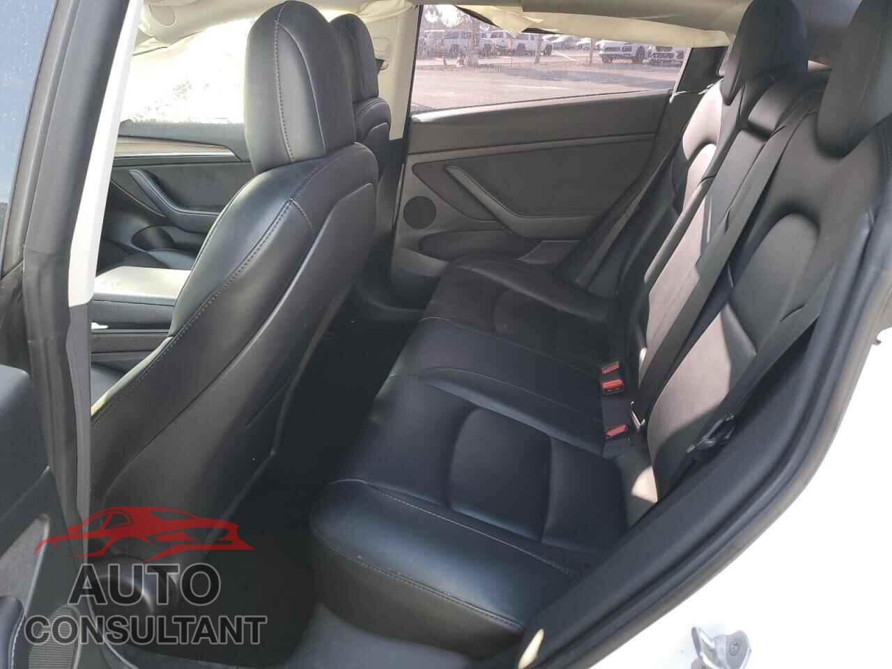 TESLA MODEL 3 2023 - 5YJ3E1EA2PF465686