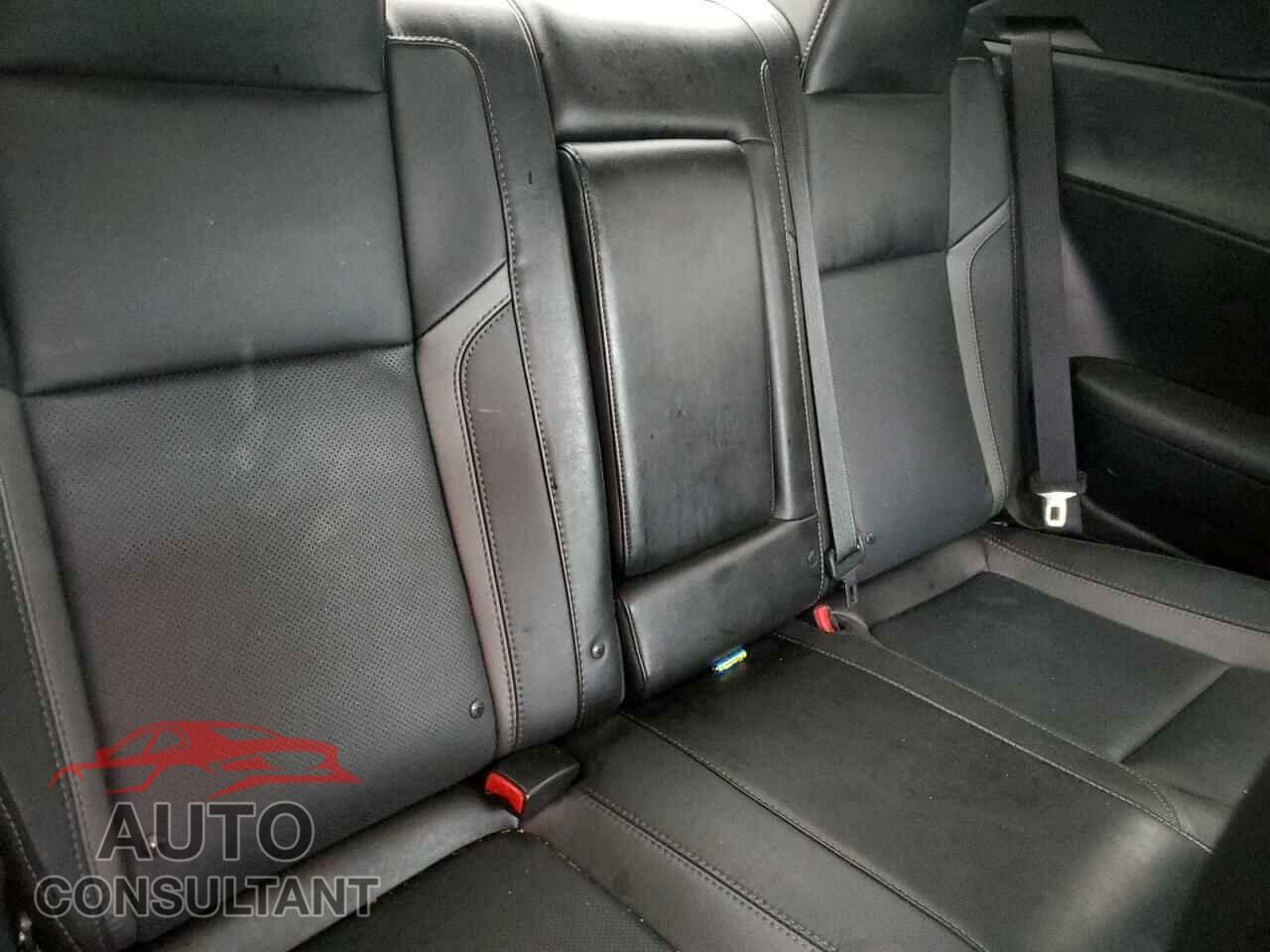 DODGE CHALLENGER 2018 - 2C3CDZGG0JH288743