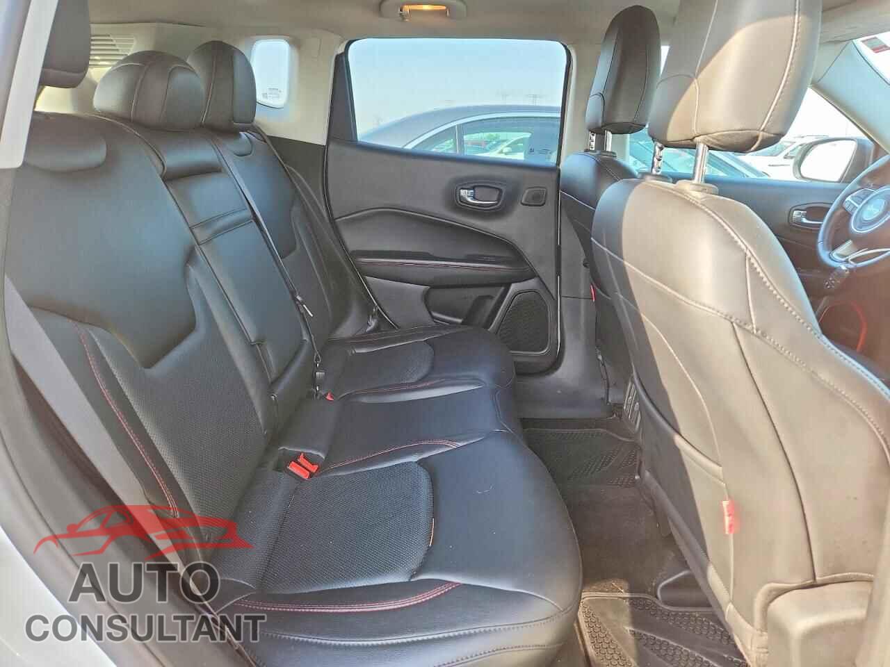 JEEP COMPASS 2017 - 3C4NJDDB7HT632093