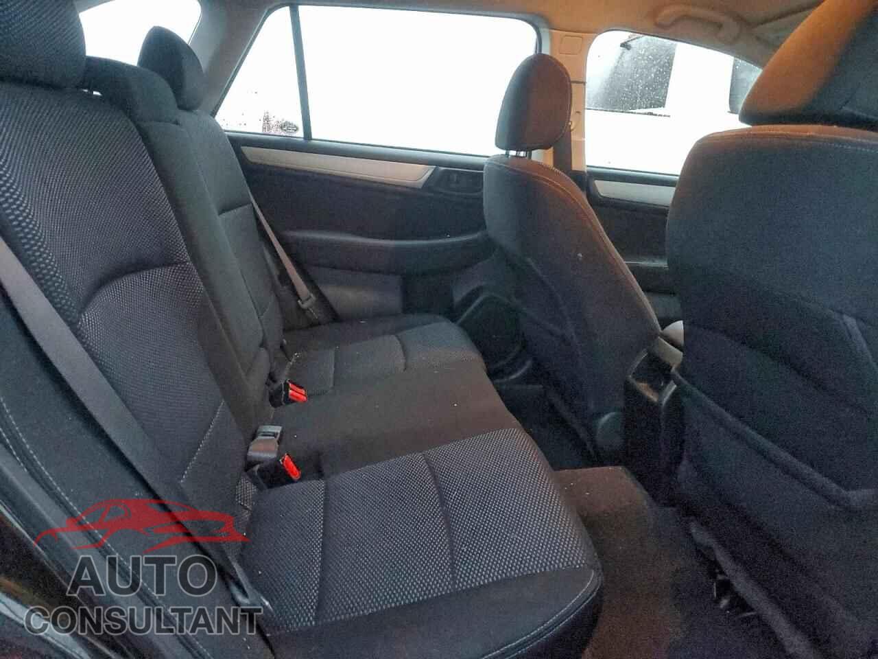 SUBARU OUTBACK 2019 - 4S4BSABC8K3299511