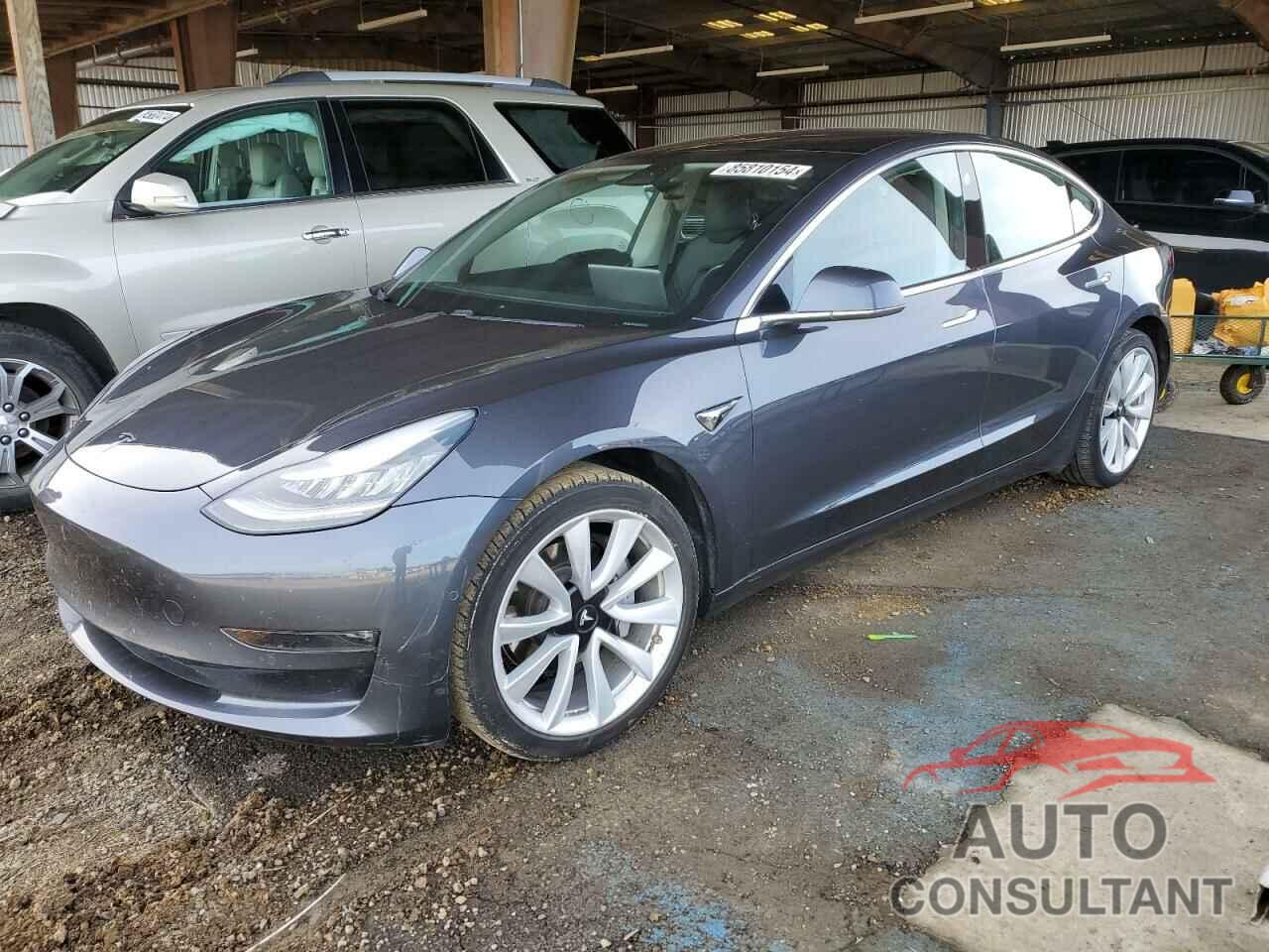 TESLA MODEL 3 2018 - 5YJ3E1EB7JF090751