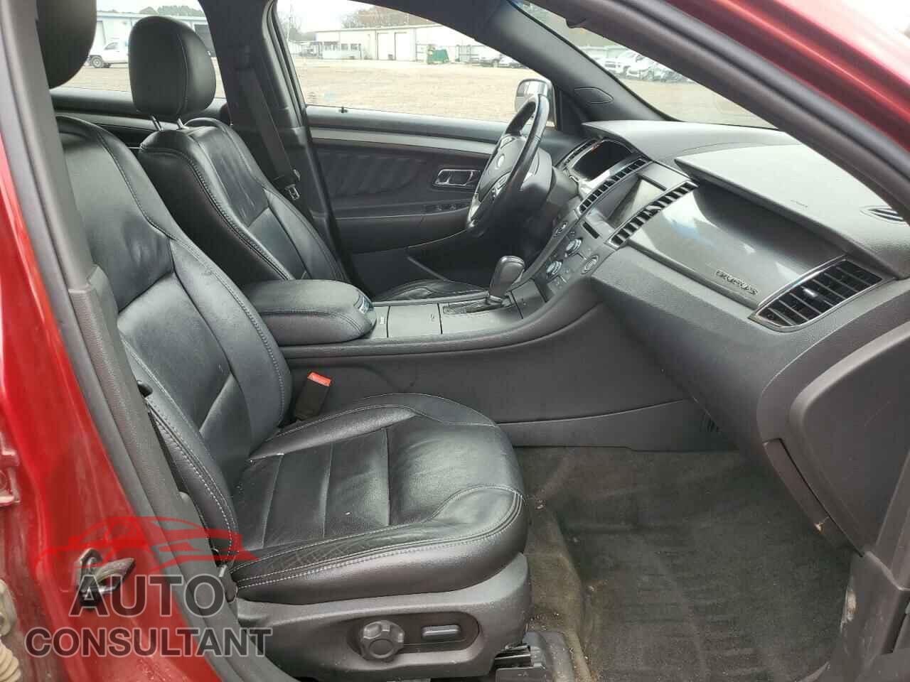 FORD TAURUS 2013 - 1FAHP2E80DG211582