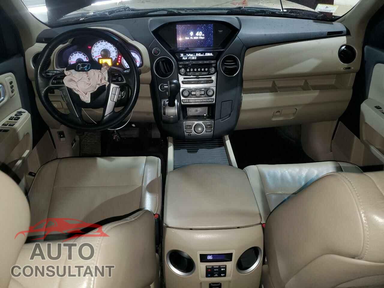 HONDA PILOT 2012 - 5FNYF4H90CB078909