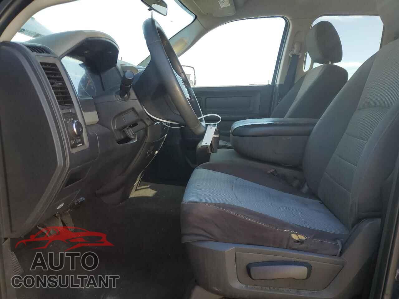 DODGE RAM 1500 2012 - 1C6RD7FT6CS218028