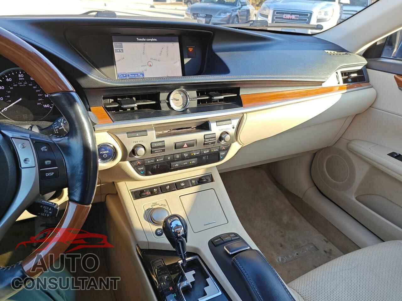 LEXUS ES300 2013 - JTHBW1GG8D2009991