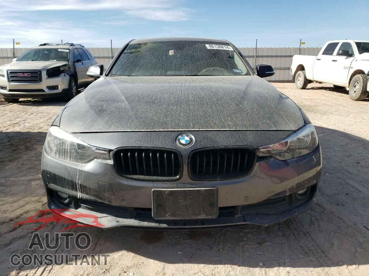 BMW 3 SERIES 2016 - WBA8E1G50GNU10397