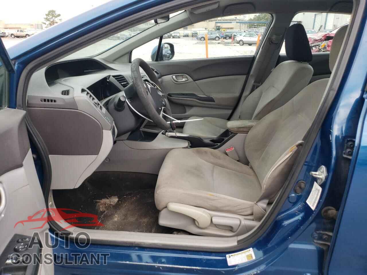 HONDA CIVIC 2012 - 2HGFB2F53CH535716