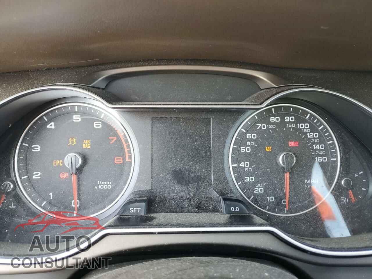 AUDI A4 2013 - WAUBFAFL0DN034850