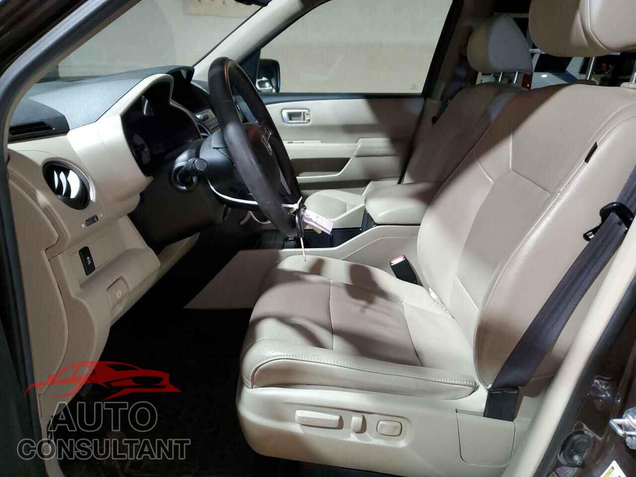 HONDA PILOT 2013 - 5FNYF4H52DB072477