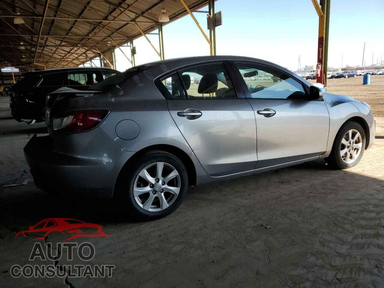 MAZDA 3 2010 - JM1BL1SG2A1325177