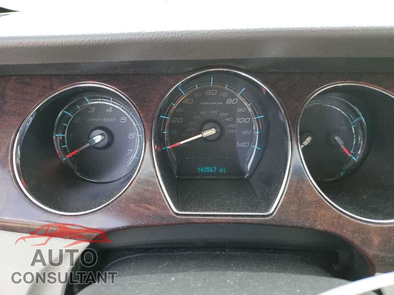 FORD TAURUS 2011 - 1FAHP2FW3BG124057