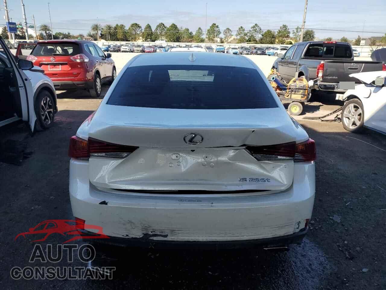 LEXUS IS 2017 - JTHBA1D23H5059614