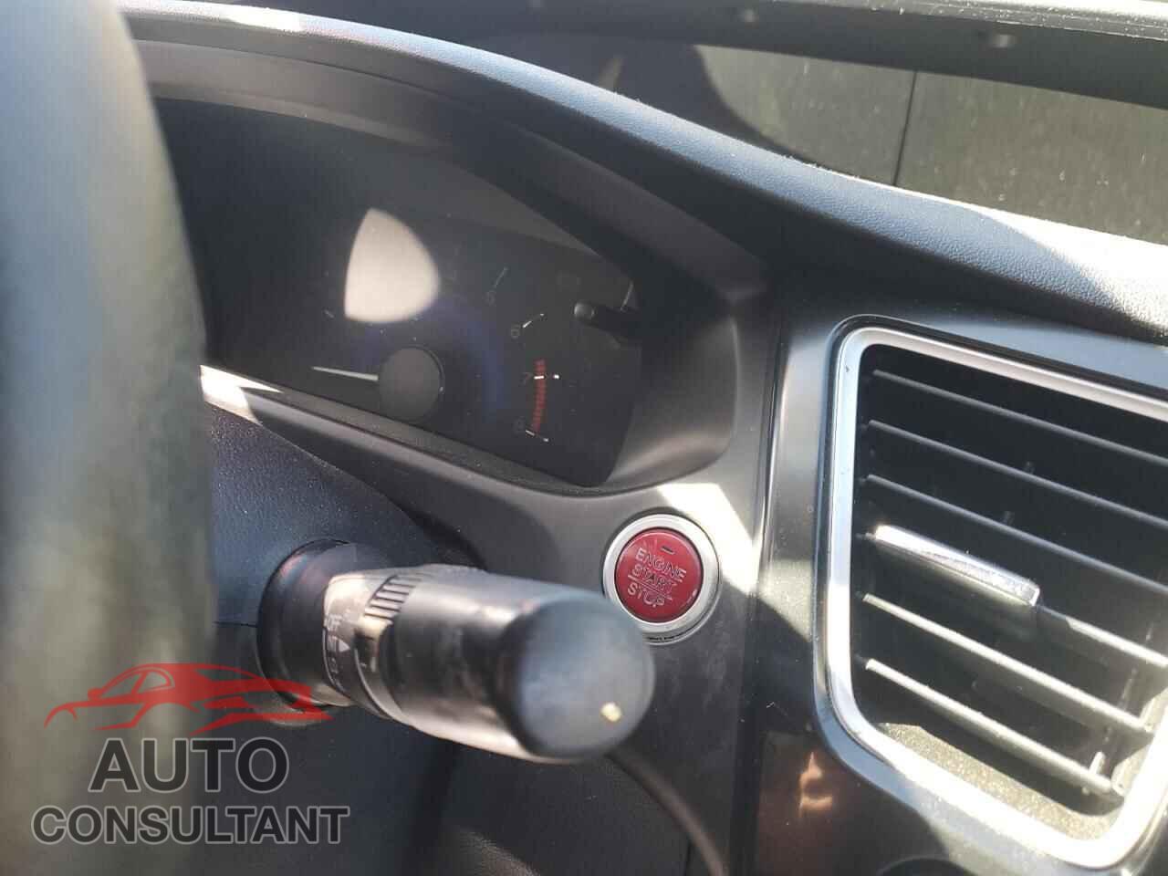 HONDA CIVIC 2015 - 19XFB2F97FE214490