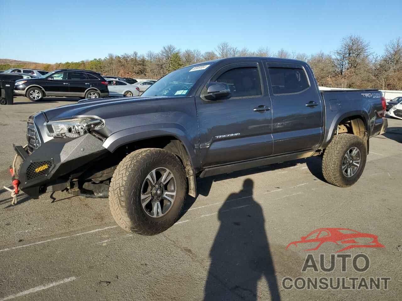 TOYOTA TACOMA 2018 - 5TFCZ5AN4JX130219