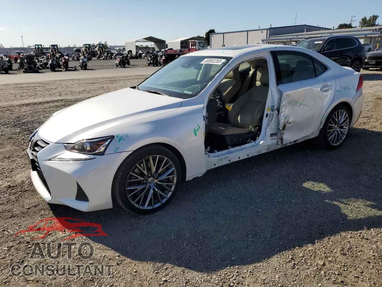 LEXUS IS 2017 - JTHBA1D22H5039757