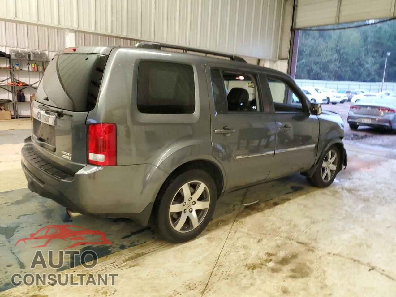 HONDA PILOT 2012 - 5FNYF4H9XCB067156