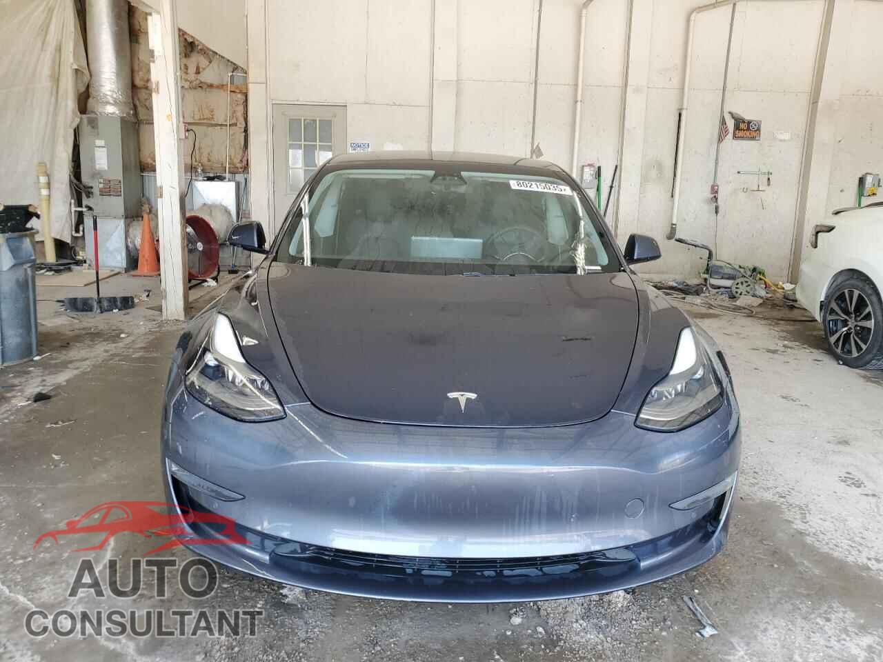 TESLA MODEL 3 2021 - 5YJ3E1EA5MF060708