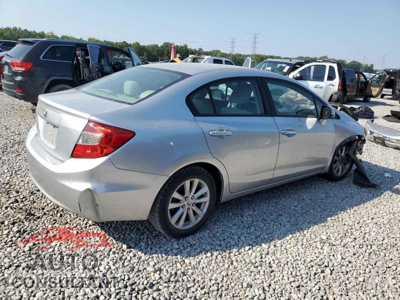 HONDA CIVIC 2012 - 2HGFB2F82CH333931