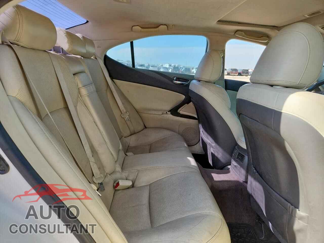 LEXUS IS 2012 - JTHCF5C23C5054050