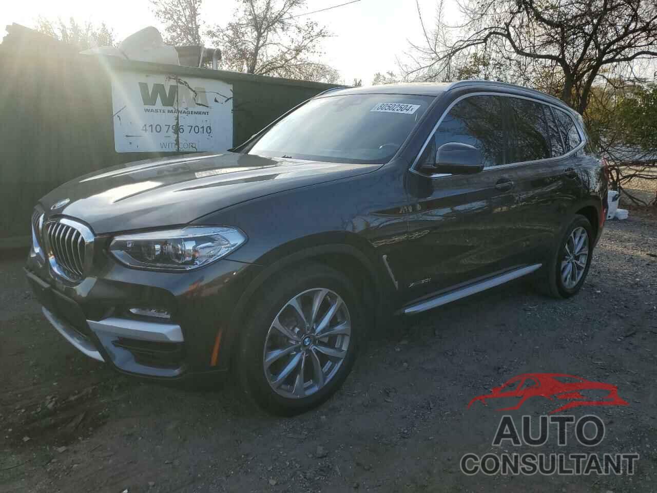 BMW X3 2018 - 5UXTR9C51JLD59910