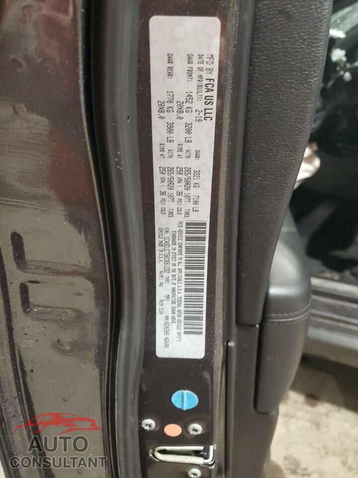 DODGE DURANGO 2019 - 1C4SDJCT5KC651232