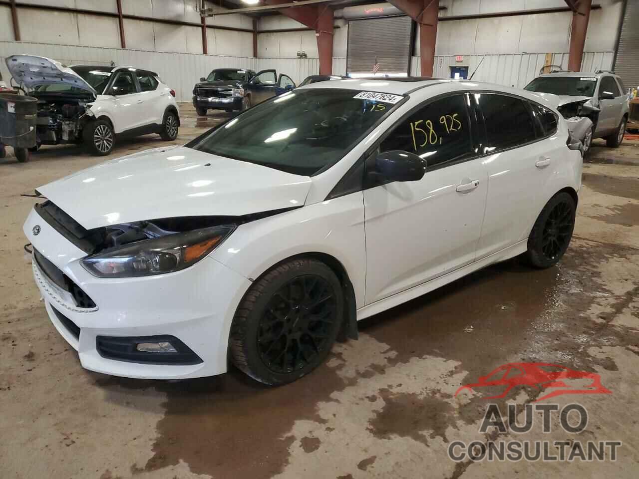 FORD FOCUS 2015 - 1FADP3L97FL286547