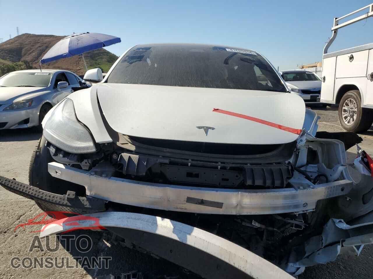 TESLA MODEL 3 2022 - 5YJ3E1EB1NF136192