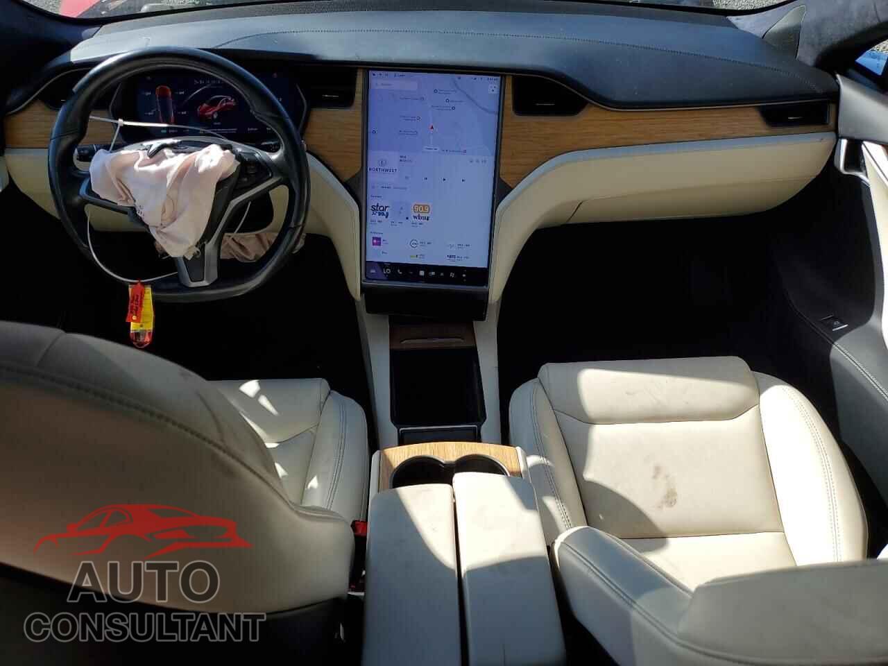 TESLA MODEL S 2020 - 5YJSA1E29LF381844
