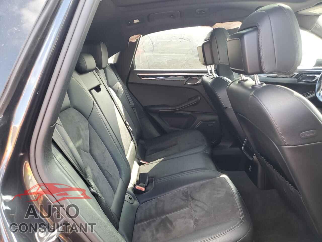 PORSCHE MACAN 2017 - WP1AA2A52HLB04392