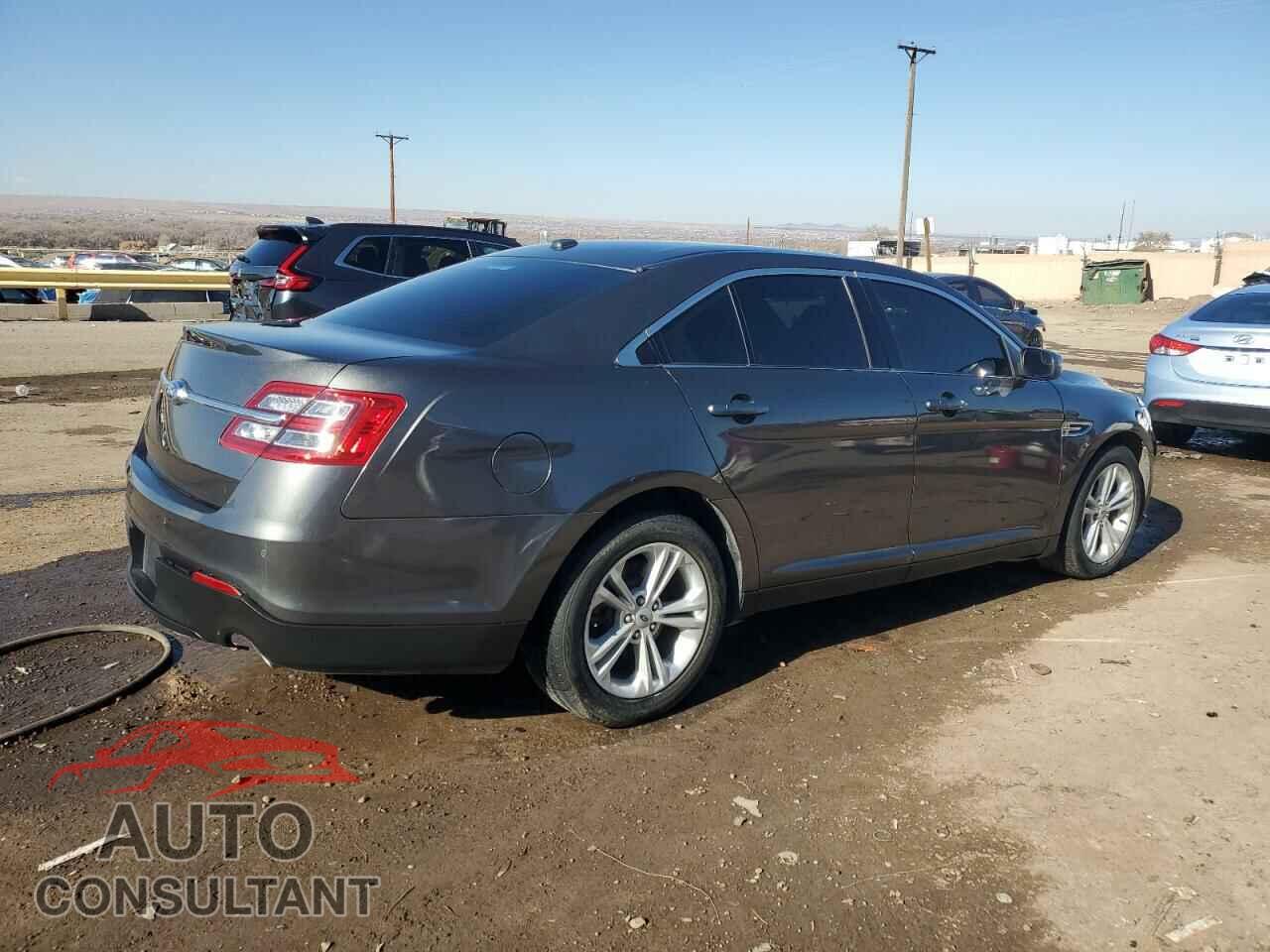 FORD TAURUS 2015 - 1FAHP2E87FG175957