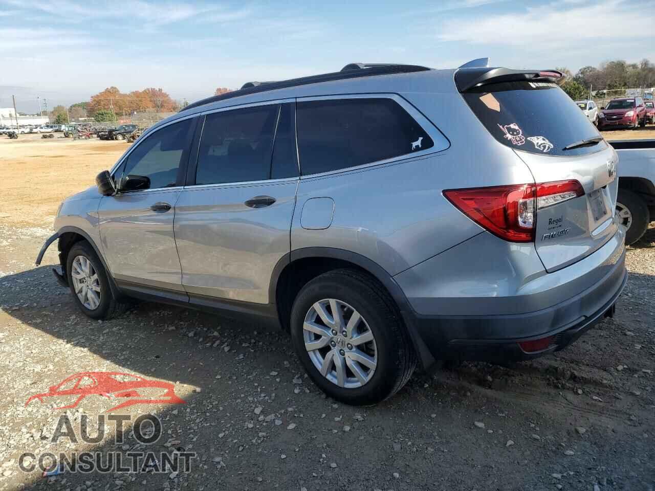 HONDA PILOT 2019 - 5FNYF6H17KB009526