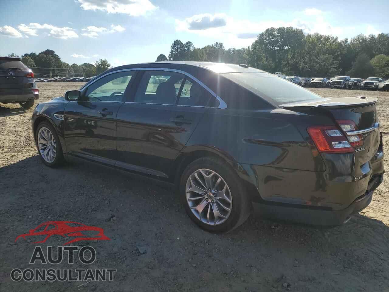 FORD TAURUS 2013 - 1FAHP2F84DG179962