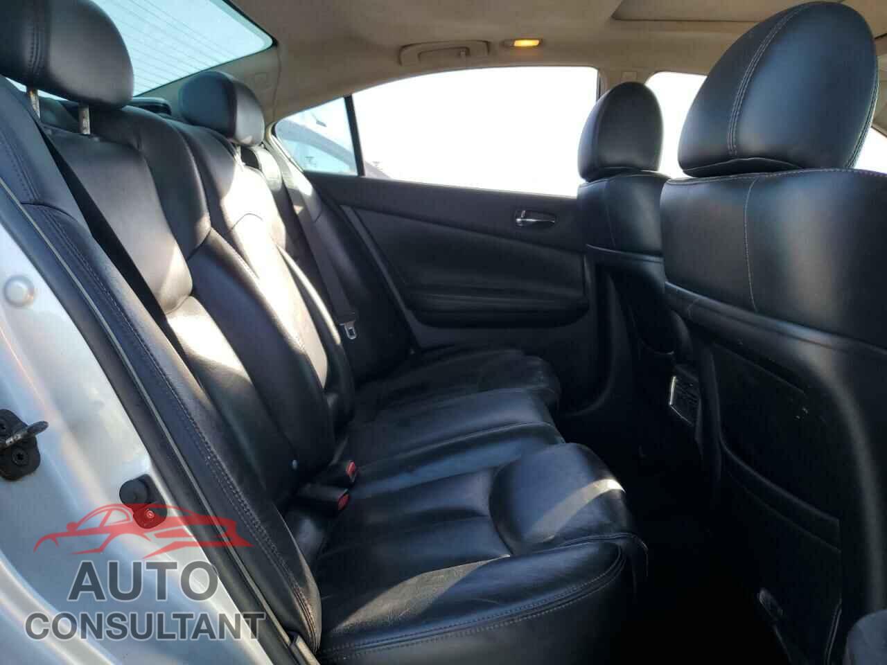 NISSAN MAXIMA 2010 - 1N4AA5AP2AC802064