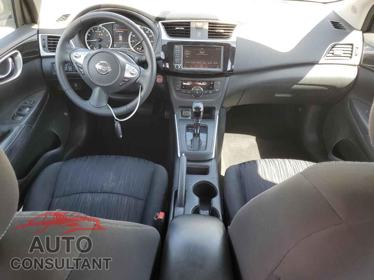 NISSAN SENTRA 2019 - 3N1AB7AP3KL604928