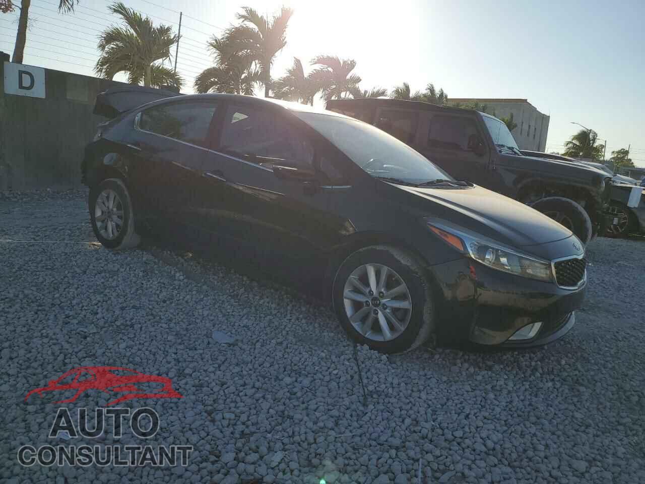 KIA FORTE 2017 - 3KPFL4A74HE084900